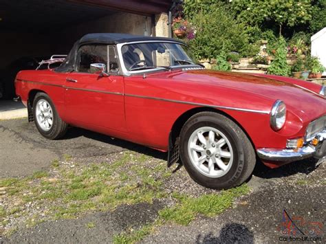 mgb roadster  carmine red excellent condition