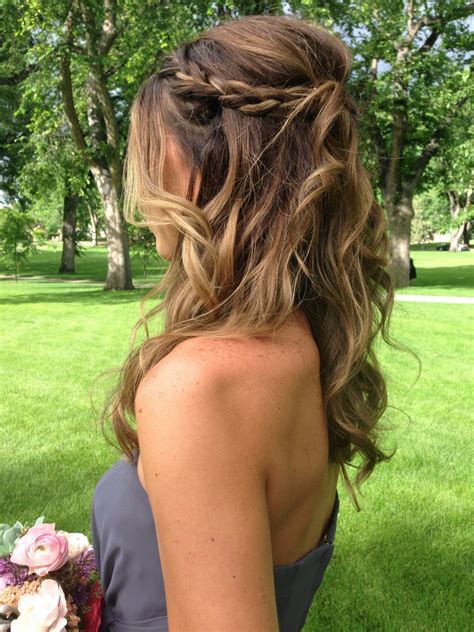 100 Beautiful Bridesmaid Hairstyles Half Up Ideas