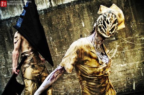 the best silent hill nurse cosplay ever