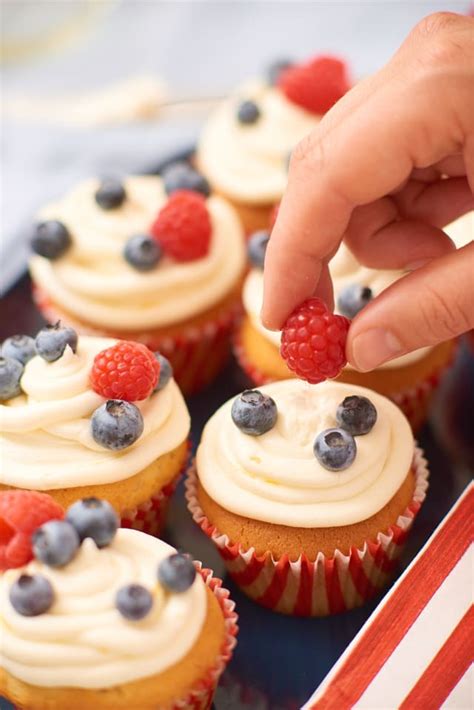very berry 4th of july cupcakes kitchn