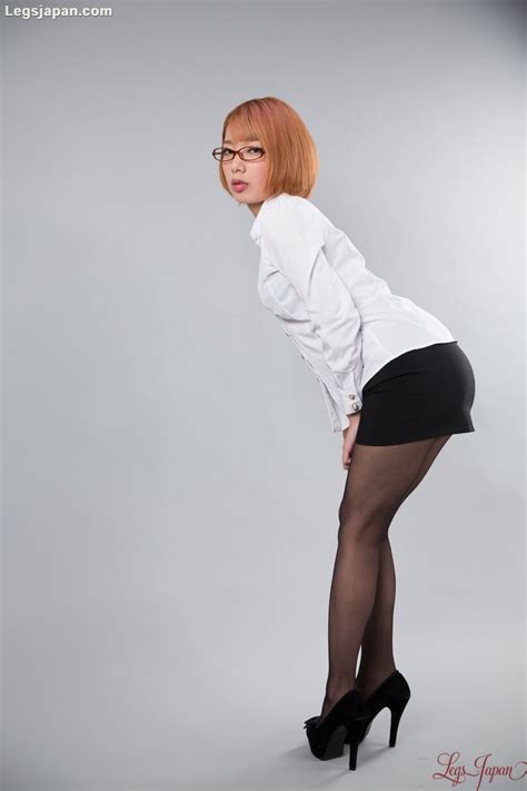 nerdy redhead with glasses chie kobayashi giving a great