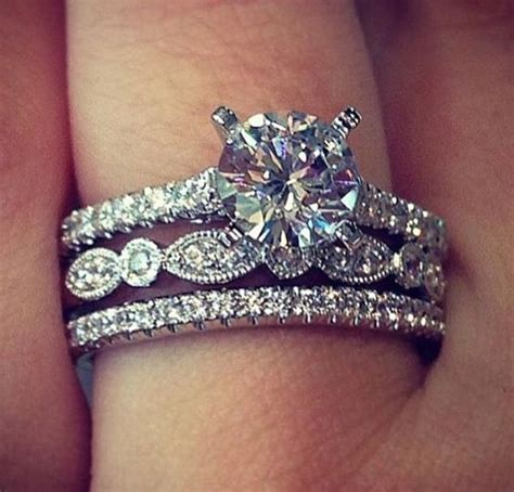 Engagement Rings 2017 Ahh We Have The Most Popular Engagement Ring On