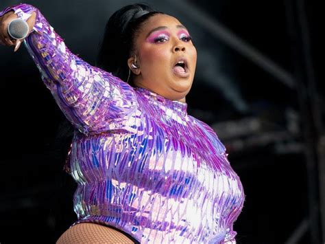 Lizzo Reflects On ‘moment Of True Love During Glastonbury Set