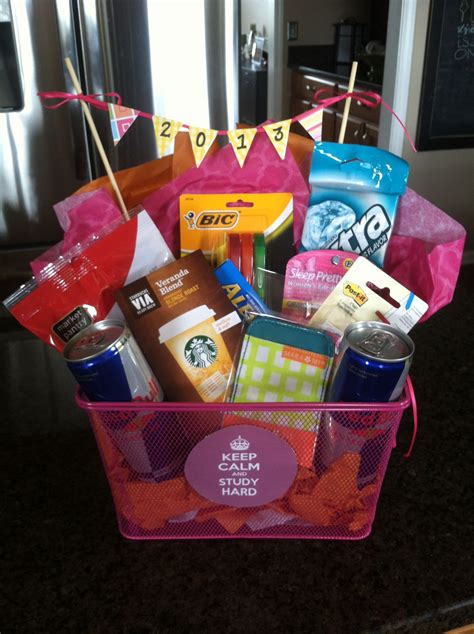 The Top 25 Ideas About Homemade Graduation T Basket