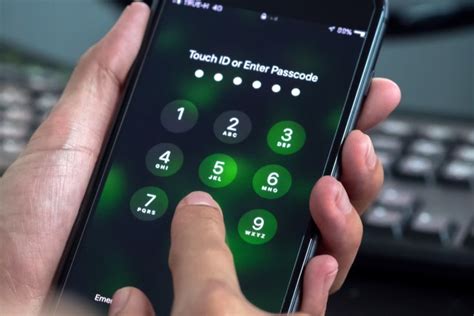 apple releases ios   passcode cracking blocker    easily bypassed