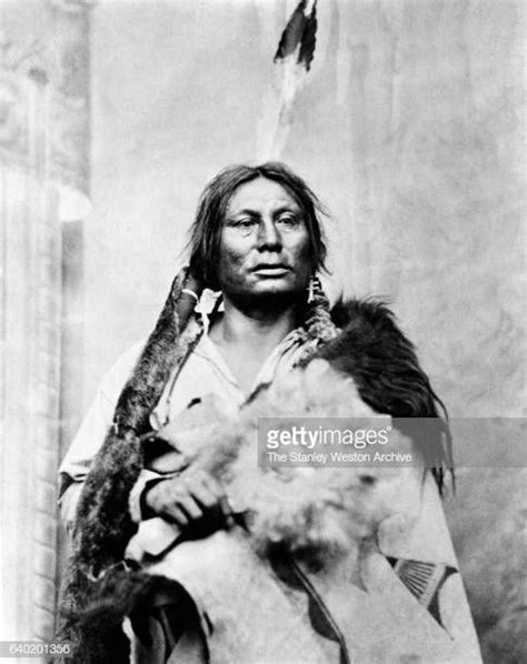 the battle leader of the hunkpapa lakota tribe gall phizí poses for a