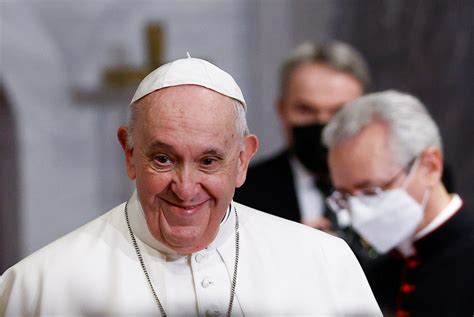 Πάπας Φραγκίσκος «Μοναχές και ιερείς βλέπουν ερωτικές ταινίες στο