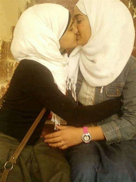 two lesbian muslim kissing lgbt muslims love is sweet lesbian marriage relationship