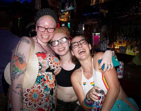 Best Gay Lesbian And Lgbtq Bars In New Orleans Queer Nightlife Spots