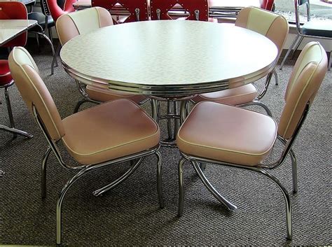 picture retro kitchen tables retro table chairs retro home decor