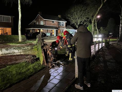 het  nogal wat om tijdens de storm huis en haard te moeten verlaten als hulpverlener