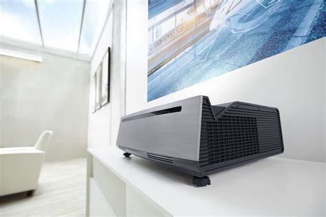 dell sql short throw  laser projector ubergizmo