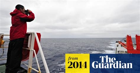 mh370 australian and chinese planes spot possible debris in indian