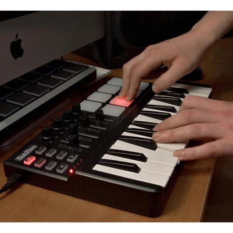 subzero spc mini key  pad midi controller  gearmusic