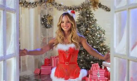 Victoria S Secret Angels Wish You A Very Happy Holidays