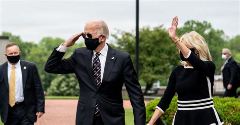 joe biden wearing mask appears in public at a veterans memorial the
