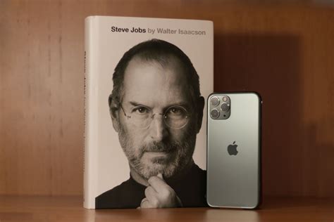 steve jobs  job resume sold shows  apple ceo doesnt  phone
