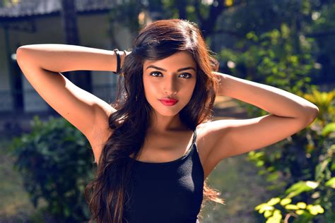ashna zaveri actress model girl beautiful brunette pretty cute