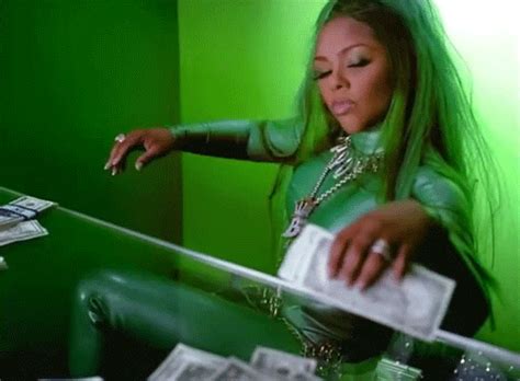 lil kim challenge s find and share on giphy