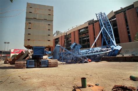 Mlb Miller Park Crane Collapse Still Difficult For Widow 20 Years Later