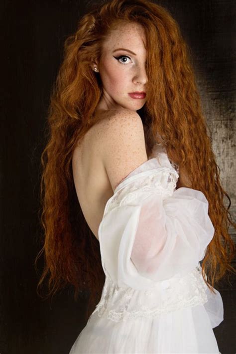 Gorgeous Redheads Will Brighten Your Day 23 Photos