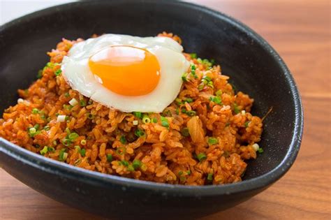best kimchi fried rice recipe 볶음밥 kimchi bokkeumbap recipe