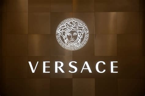 versace  luxury brand luxury viewer