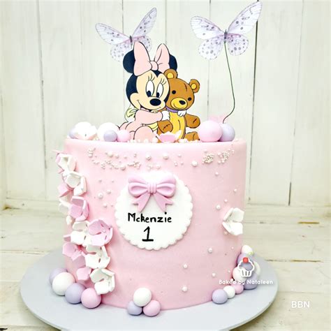 cute minnie mouse birthday cake baked  nataleen