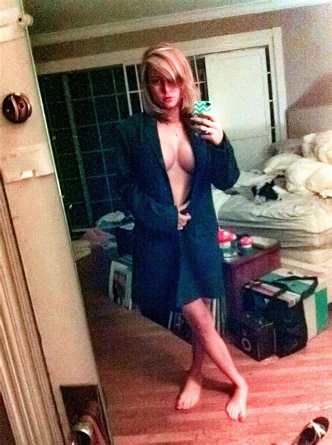 Brie Larson Nude Leaked The Fappening 3 Photos