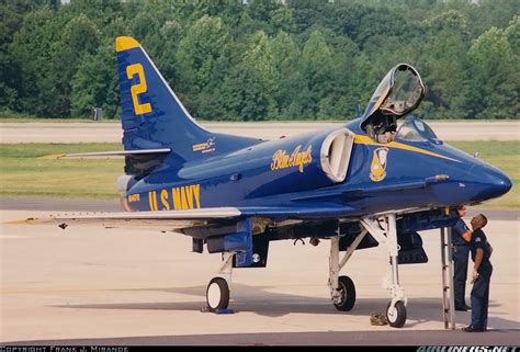 douglas   skyhawk usa navy aviation photo  airlinersnet