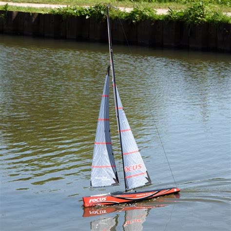 focus v2 sailboat 1 meter rtr