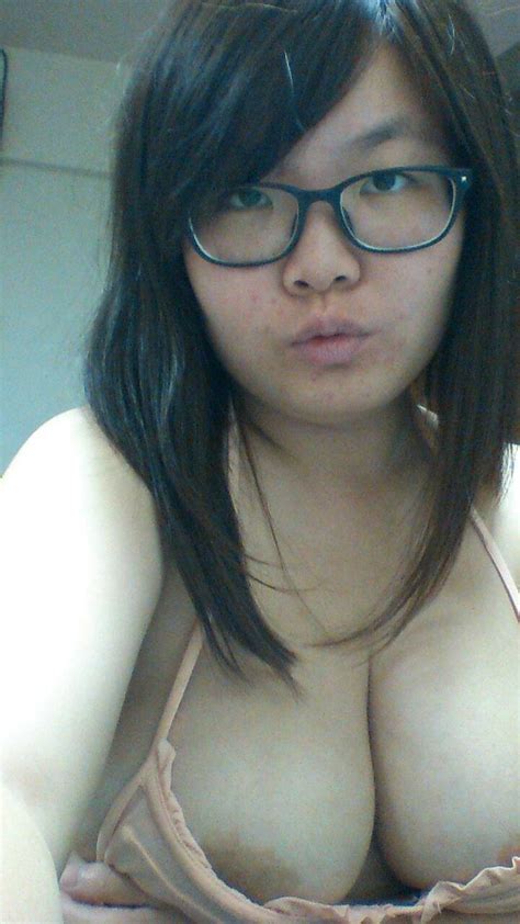 amateur fat taiwan girl big tits high quality porn pic amateur asia