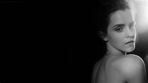 Emma Watson Wallpaper 16 By Rafaelgiovannini On Deviantart