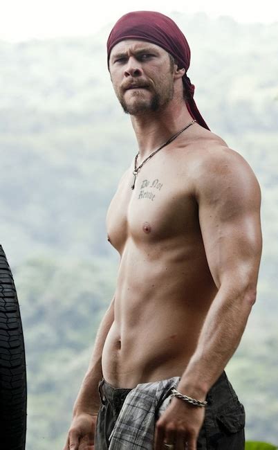 Chris Hemsworth S Hottest Shirtless Photos E News