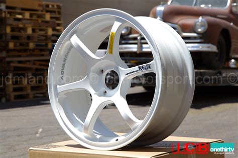 advan rgii wheels    offset white concave face sold