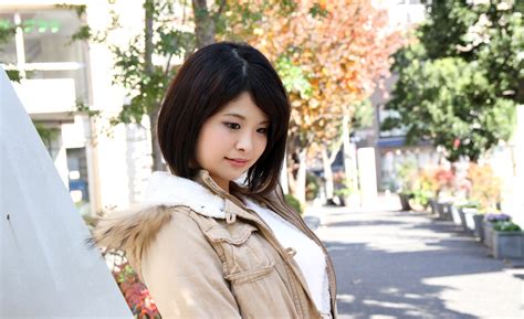 Lena Otonashi 音無レナ Age 23 Jav Model