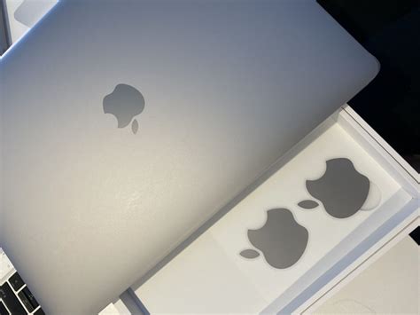 apple silicon mac arrives  customer