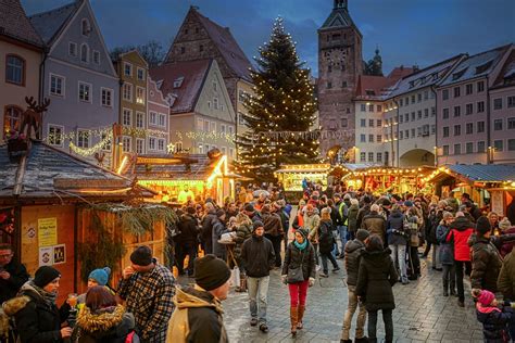 weihnachtsmarkt landsberg  lech kostenloses foto auf pixabay