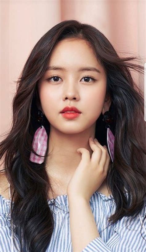 ghim của cutei 🐇 trên kim so hyun nữ thần diễn viên dễ