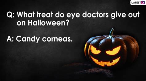 funny halloween  quotes ghost jokes  images  dumb
