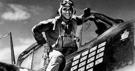 respected wwii fighter pilot dies  age