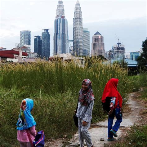 Malaysia Has Not Eradicated Poverty And One In Six Are Still Considered
