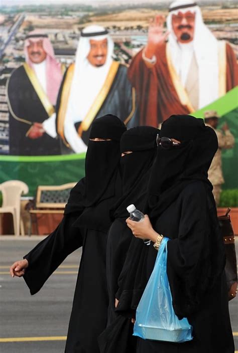 saudi arabia we are the world muslim veil niqab fashion niqab