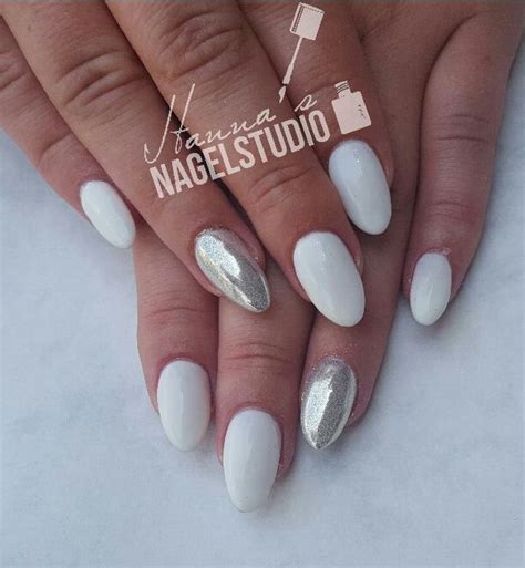 acryl nagels wit witte gellac chrome nails acryl nagels wit httpshannasnagelstudio