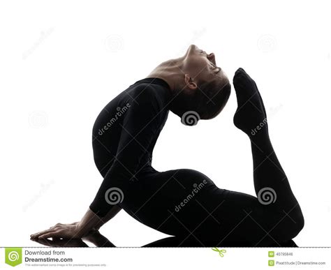 Contorsionniste De Femme Exerçant Le Yoga Gymnastique