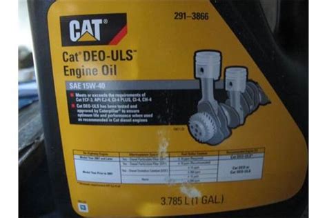 Engine Oil Cat Deo Uls Sae 15w 40 One Gallon Bottles