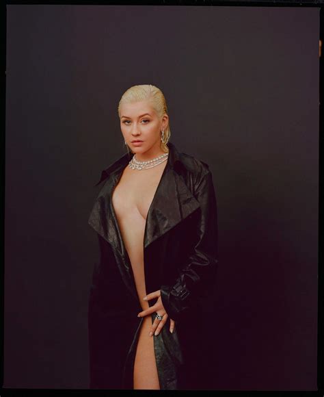 christina aguilera topless and sexy 20 photos thefappening