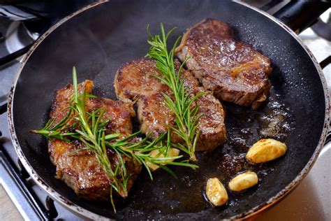 fleisch saftig zubereiten tipps ratschlaege besser gesund leben