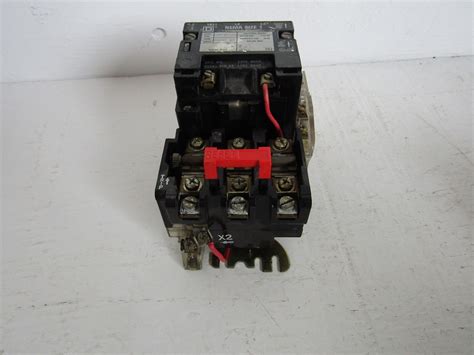 square  scgv  pole  amp  volt  volt class  motor starter powered electric