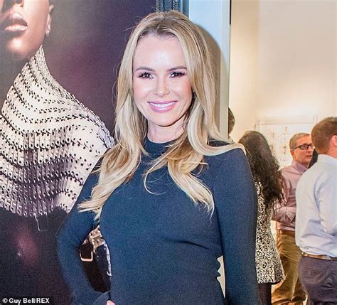 Amanda Holden Shows Off Her Naturally Curly Hair In Instagram Snap